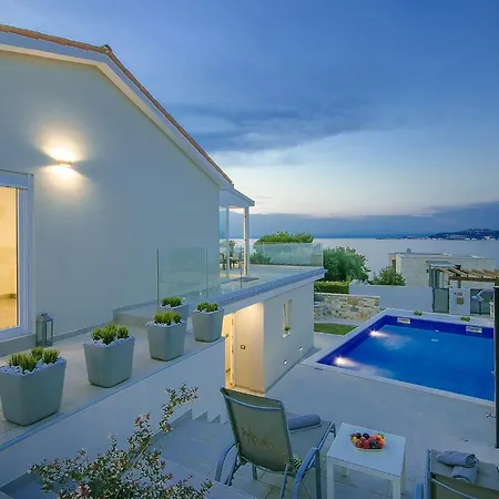 Villa Aurora Crveni Vrh Exterior photo