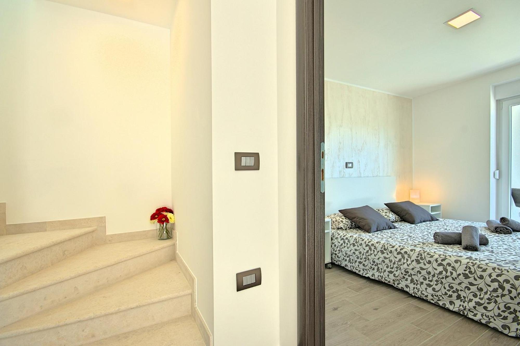 Villa Aurora
